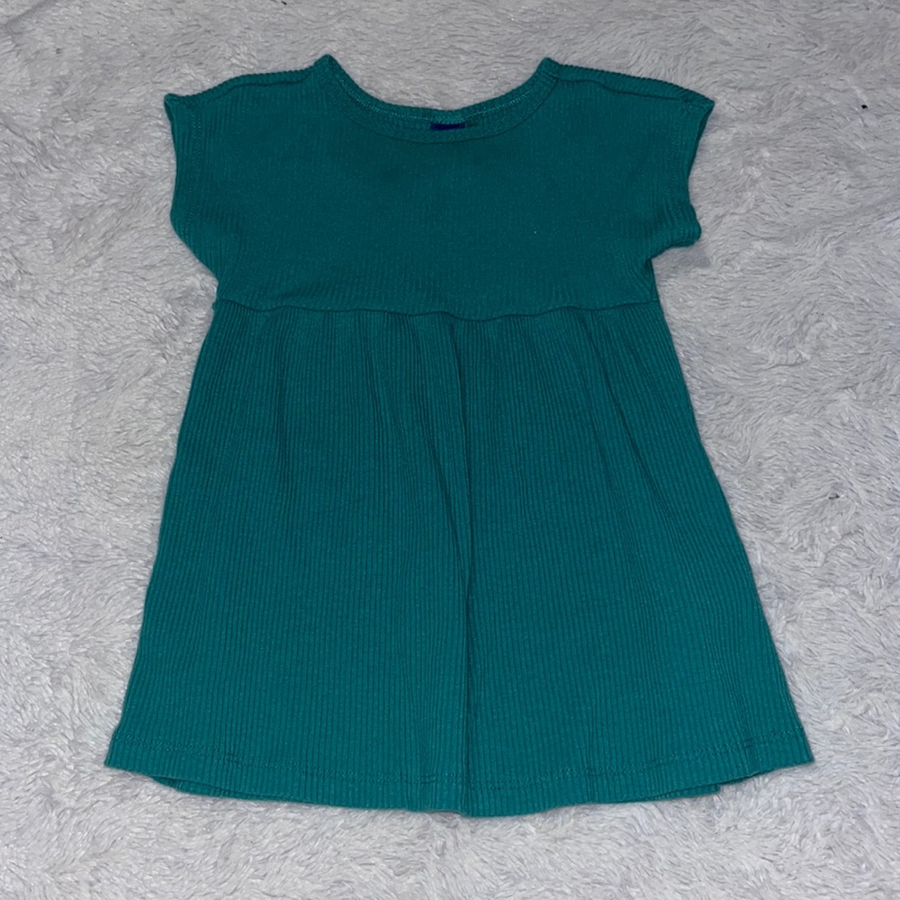 Old navy green ribbed dress 6-12 months